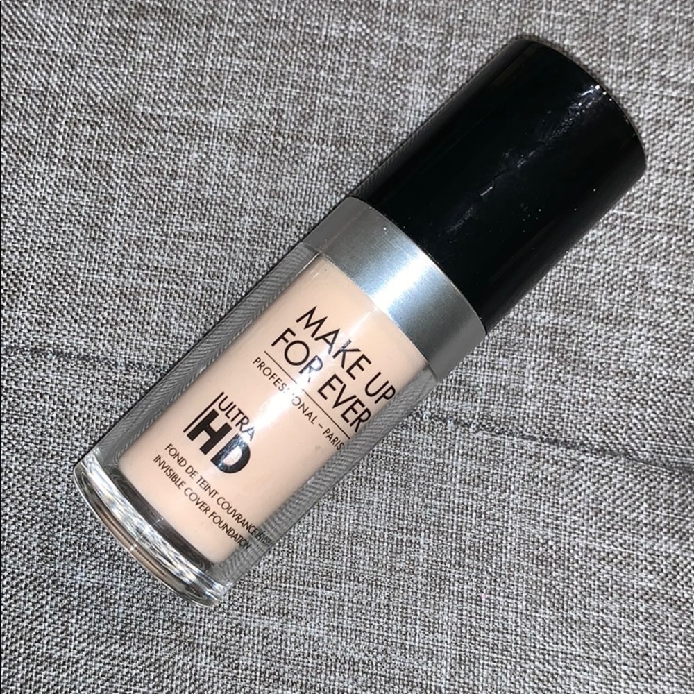 ULTRA HD FOUNDATION INVISIBLE COVER FOUNDATION